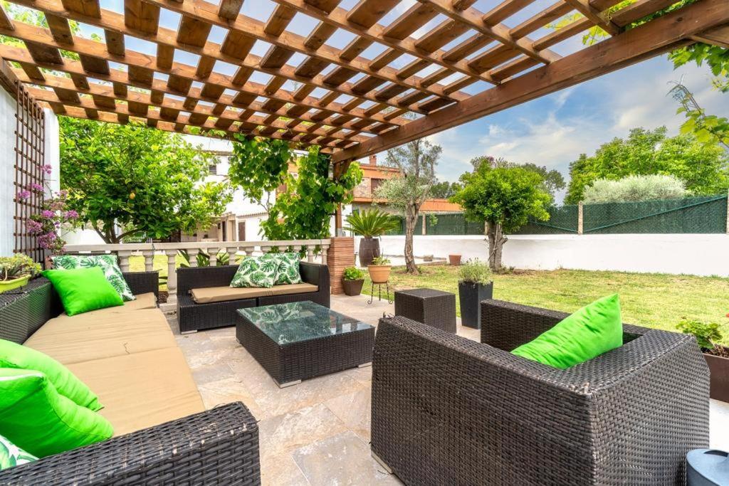 Newly Renovated Large Villa With Garden Castello  D'Empuries Eksteriør billede